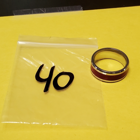 Enamal Stainless Steel Ring #40 size 8 - Picture 2 of 4